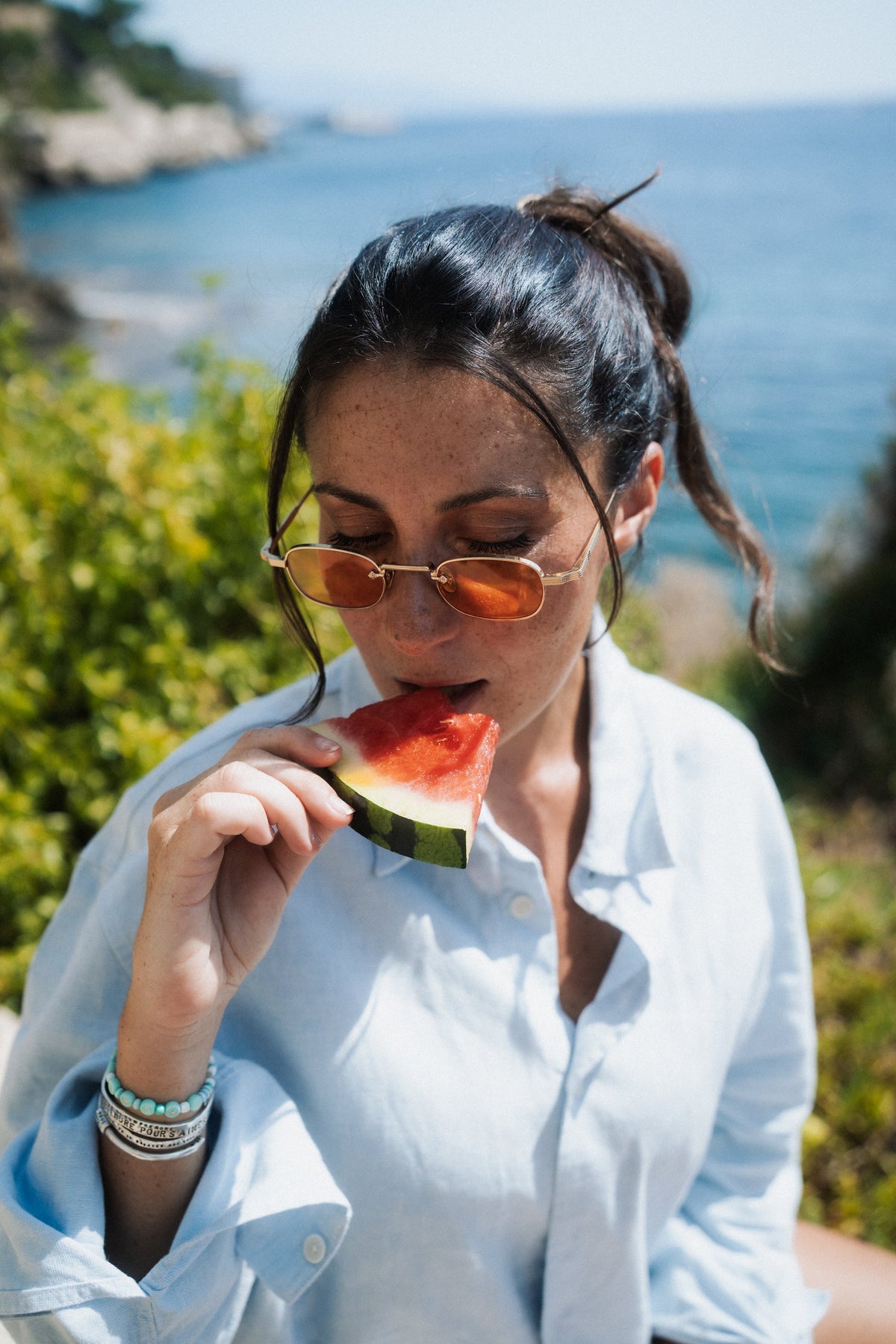 The Ultimate Guide to Sunglasses Styles: Find Your Signature Look